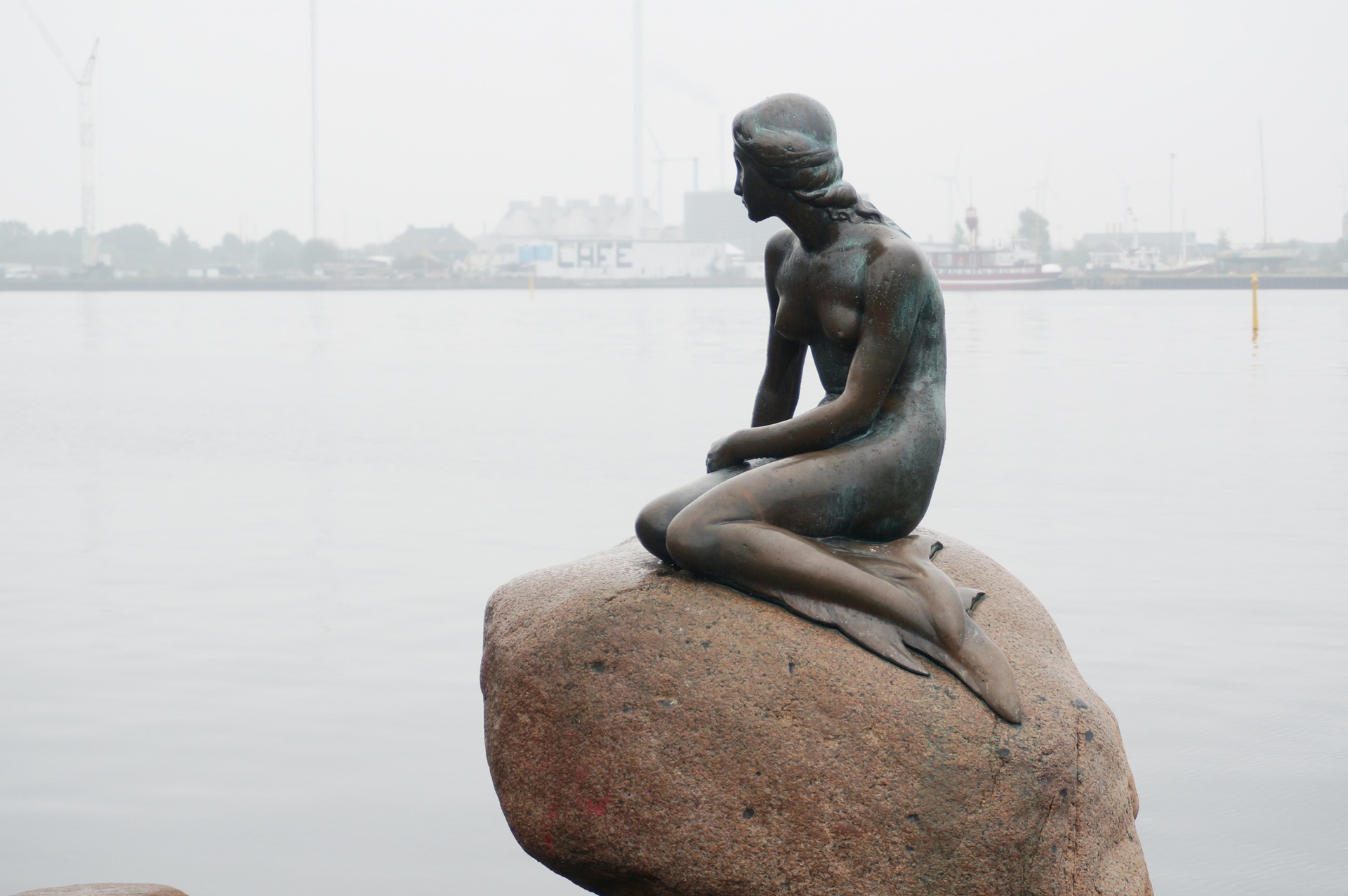 哥本哈根的美人魚銅像