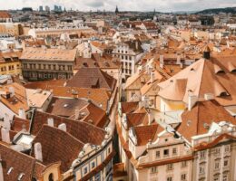 國內外旅遊、機票、訂房，跟著翔翼旅遊，翼起遨遊！